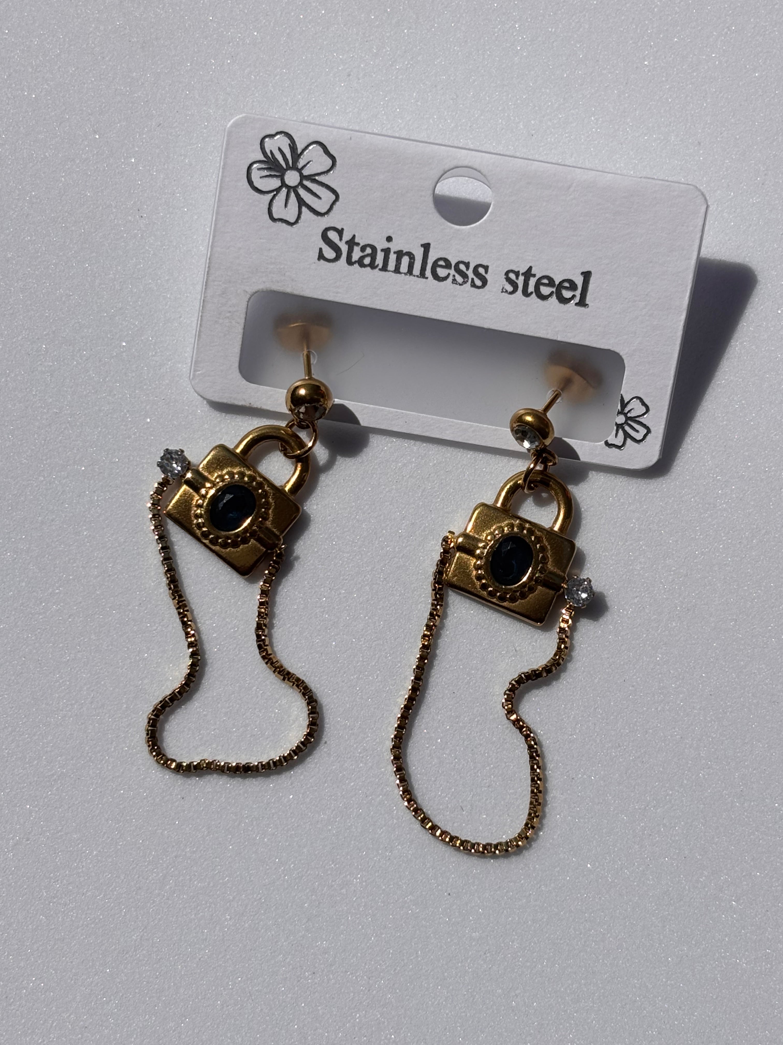 Cassie earrings
