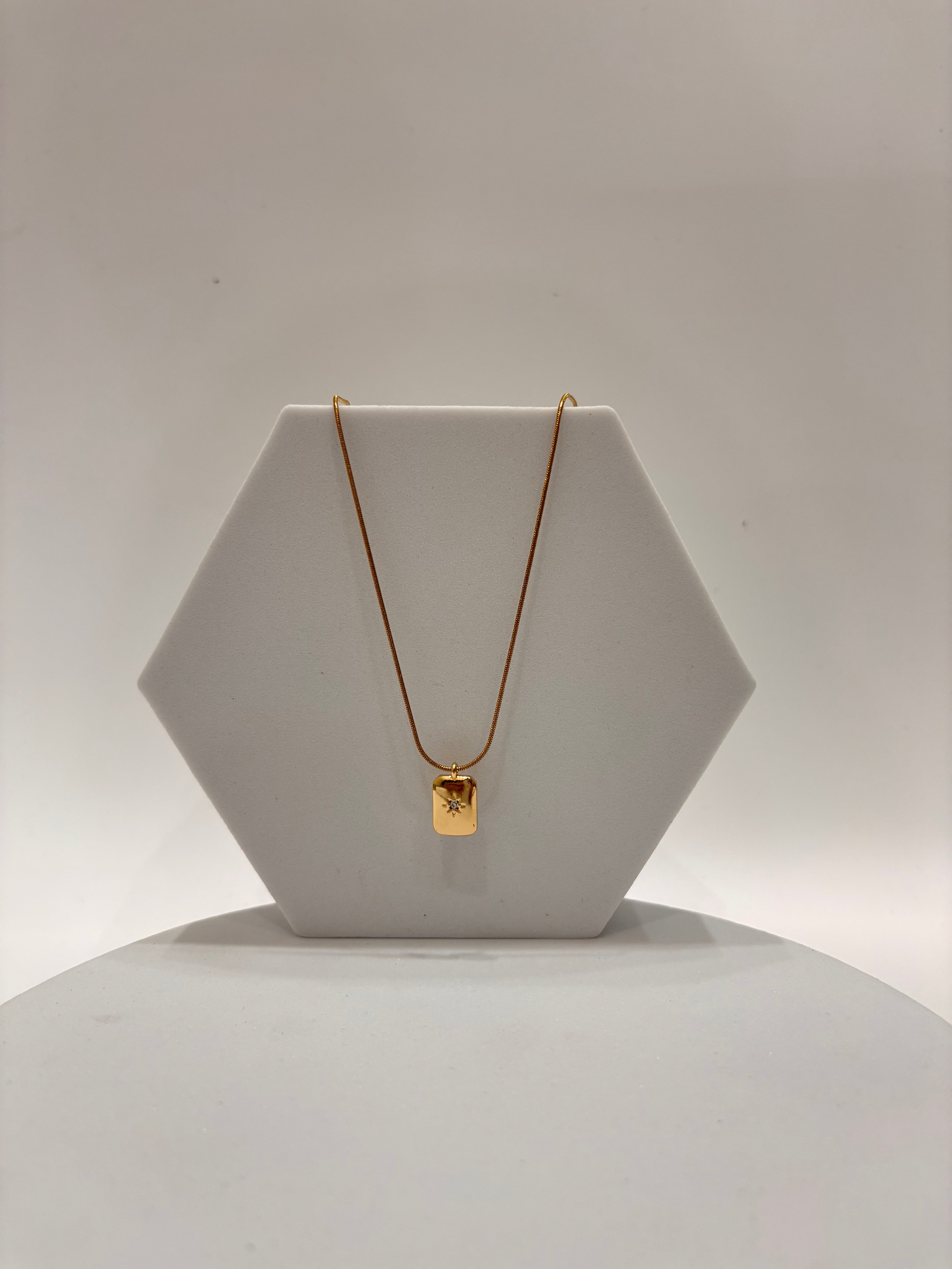 Elizabeth Necklace