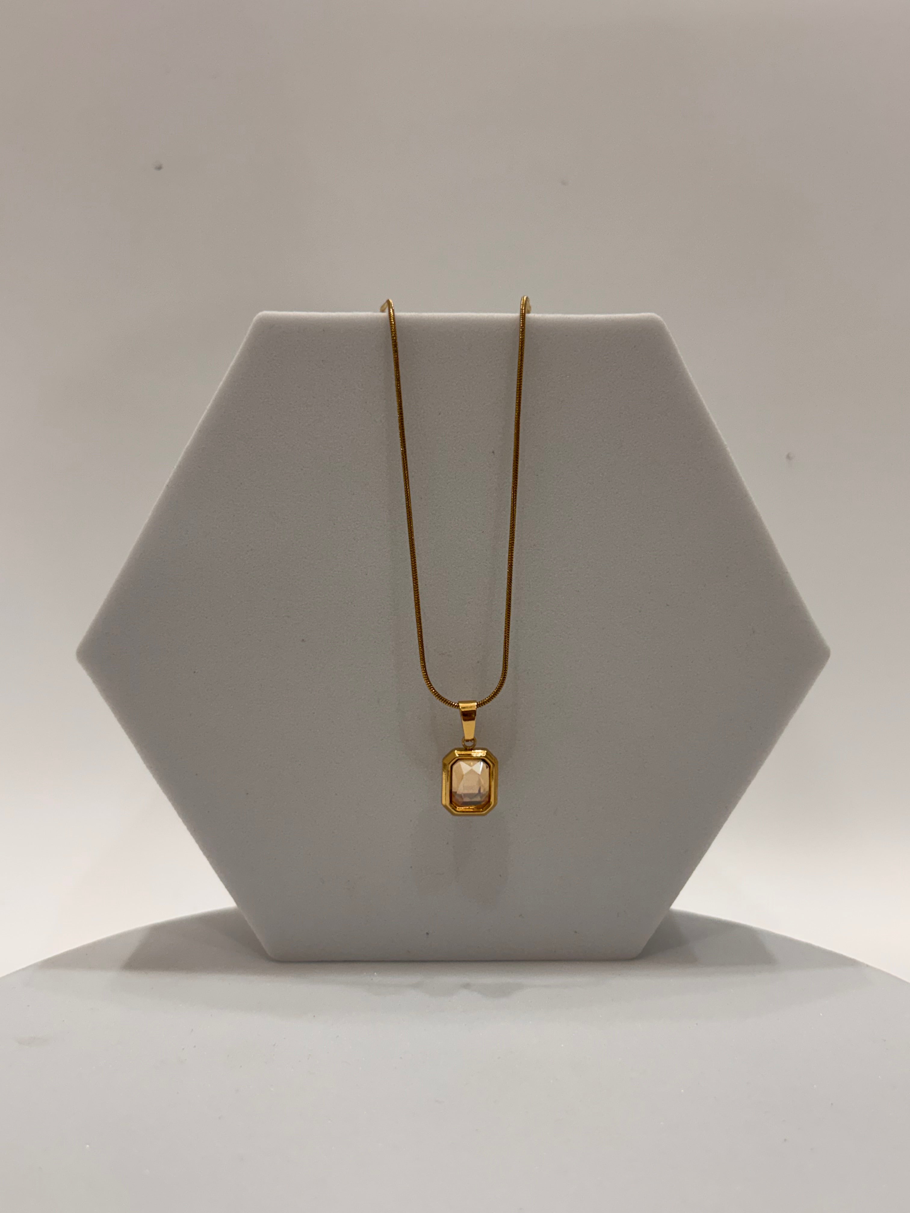 Bejewelled necklace