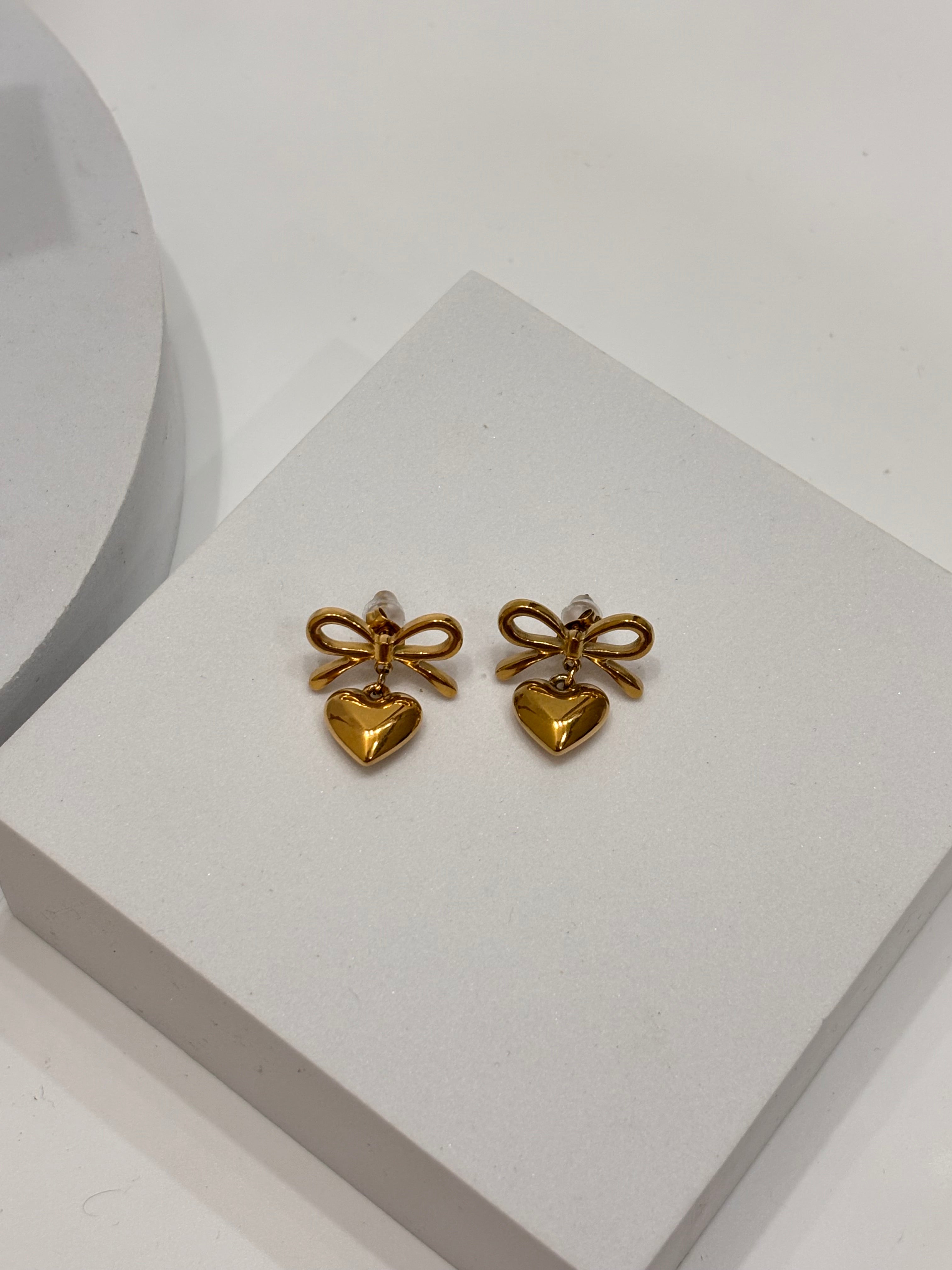 Margaret earrings