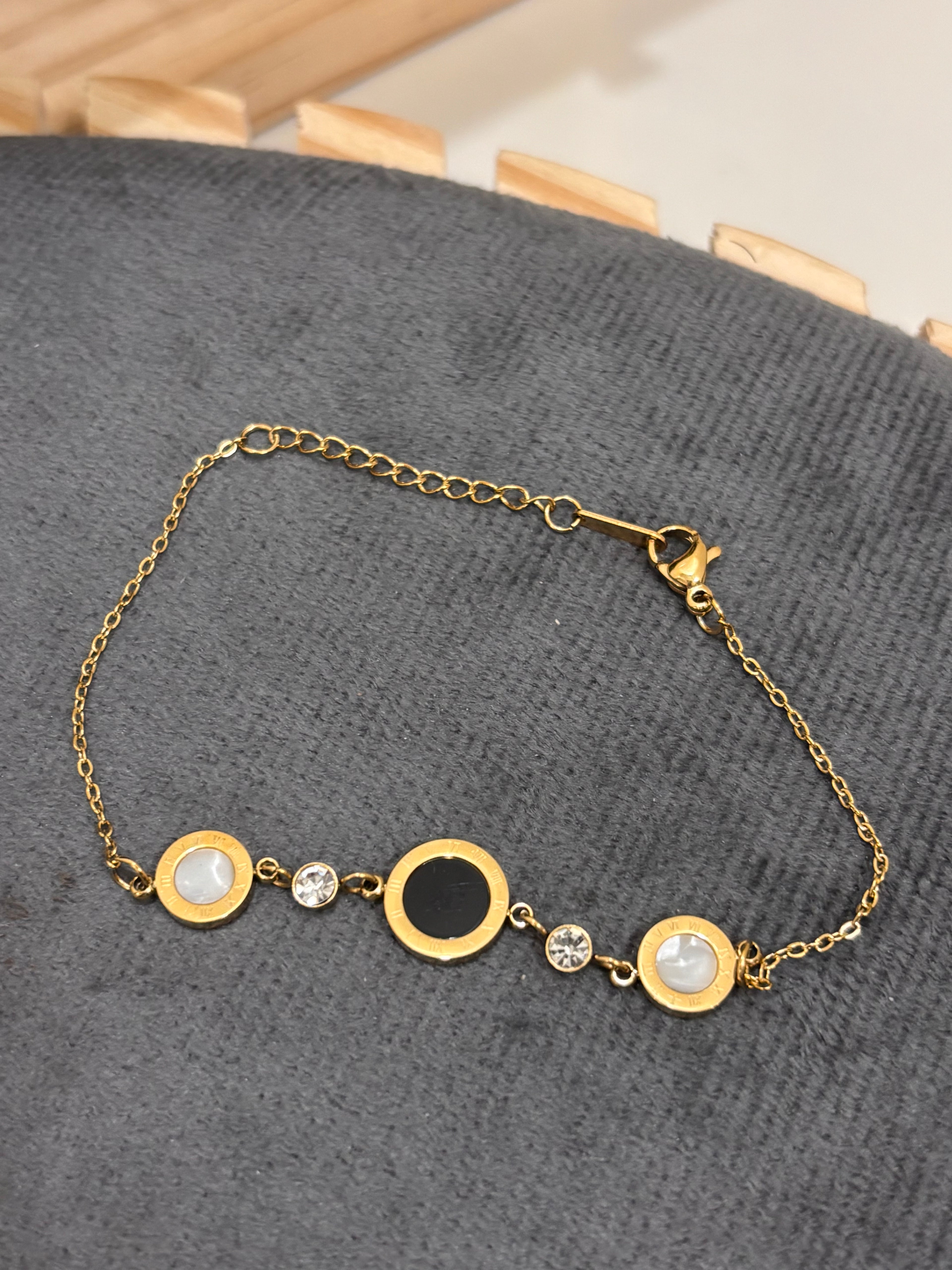 Inez bracelet