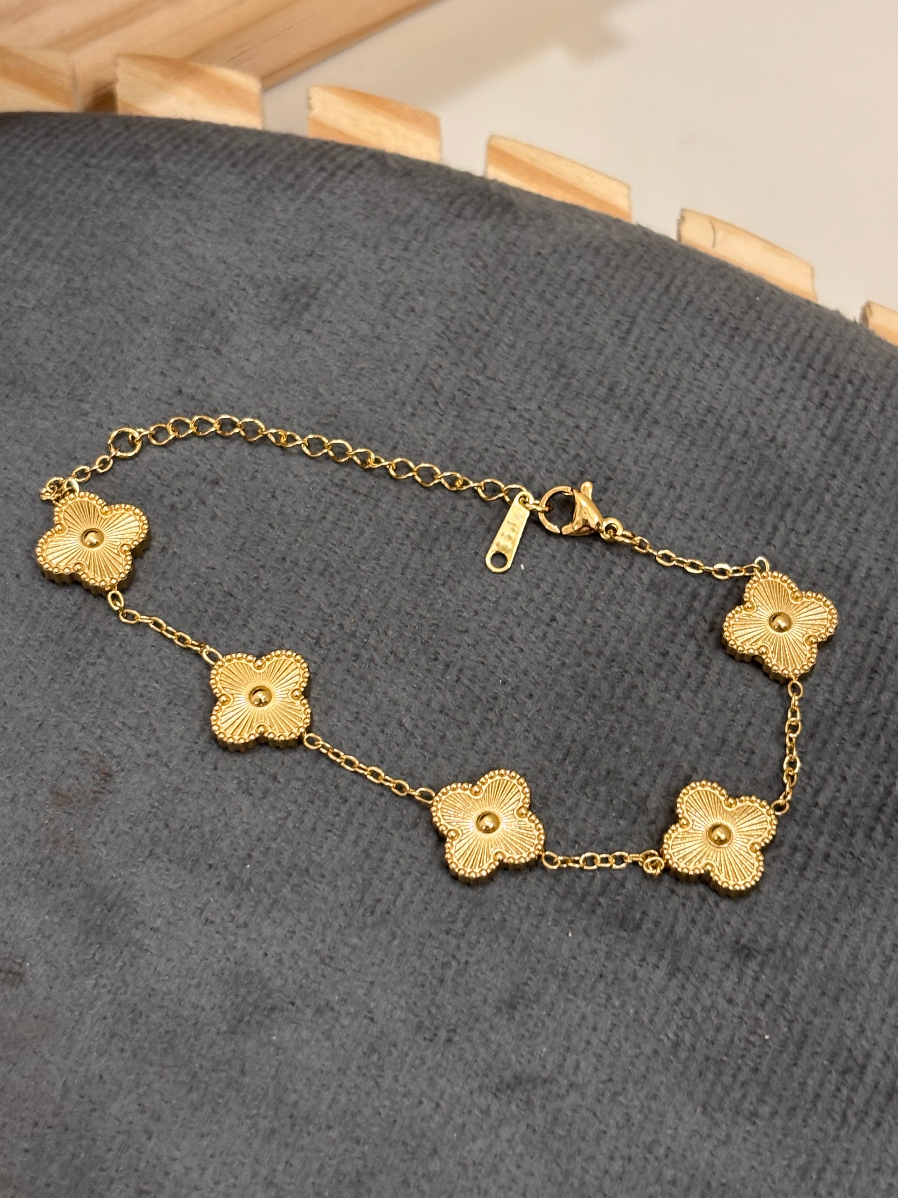 Tokyo bracelet