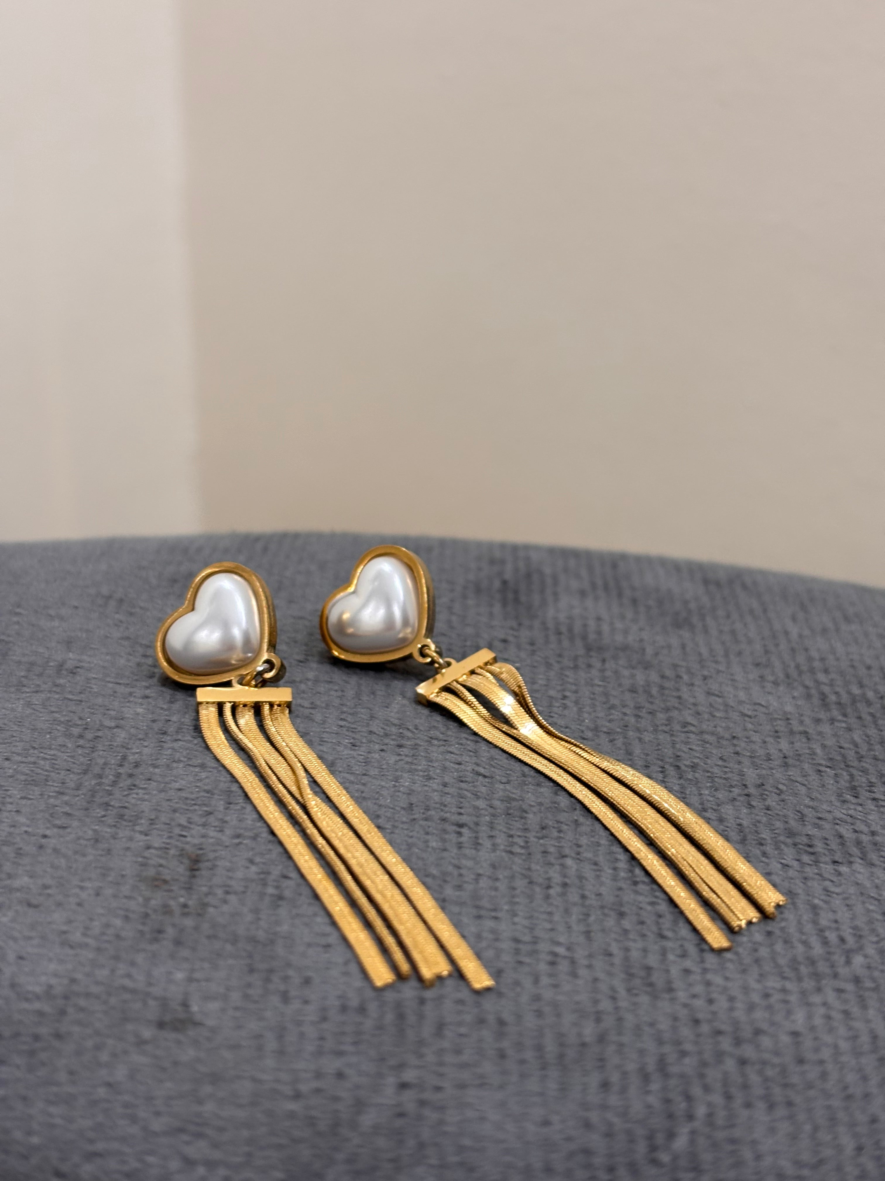Venus earrings