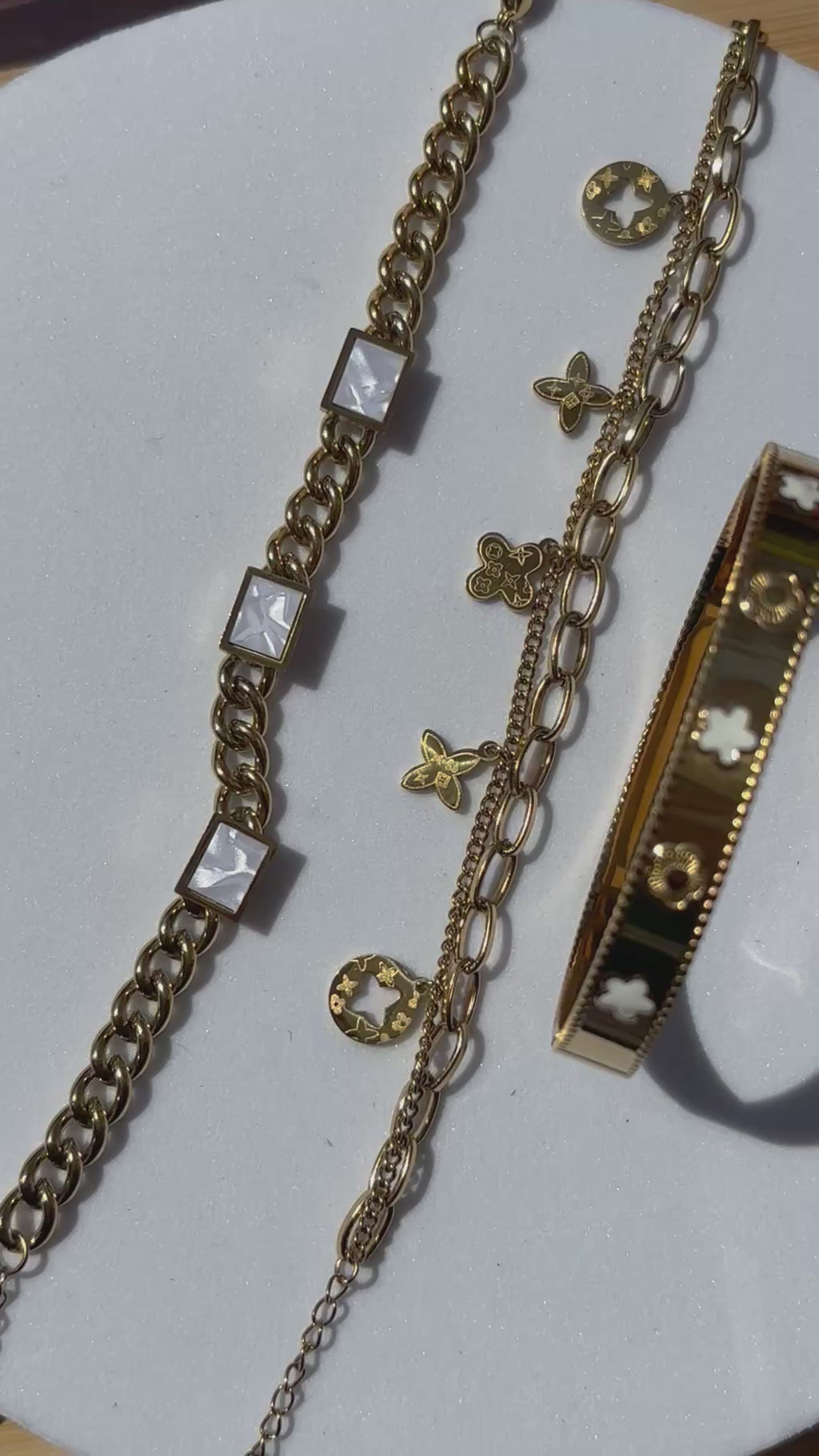Charlotte cuff