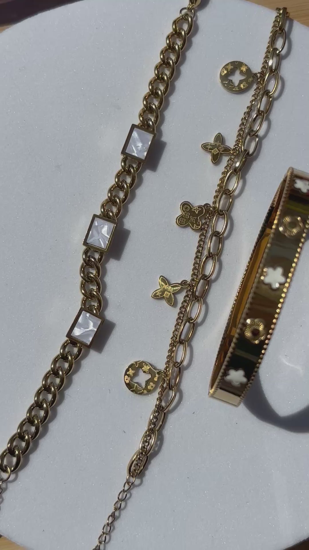 Charlotte cuff